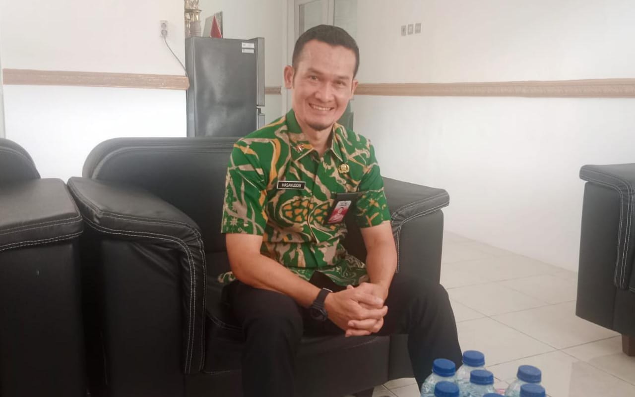 Why Cilacap Residents Queue for Hours for Free Health Checks on Jalan A. Yani?